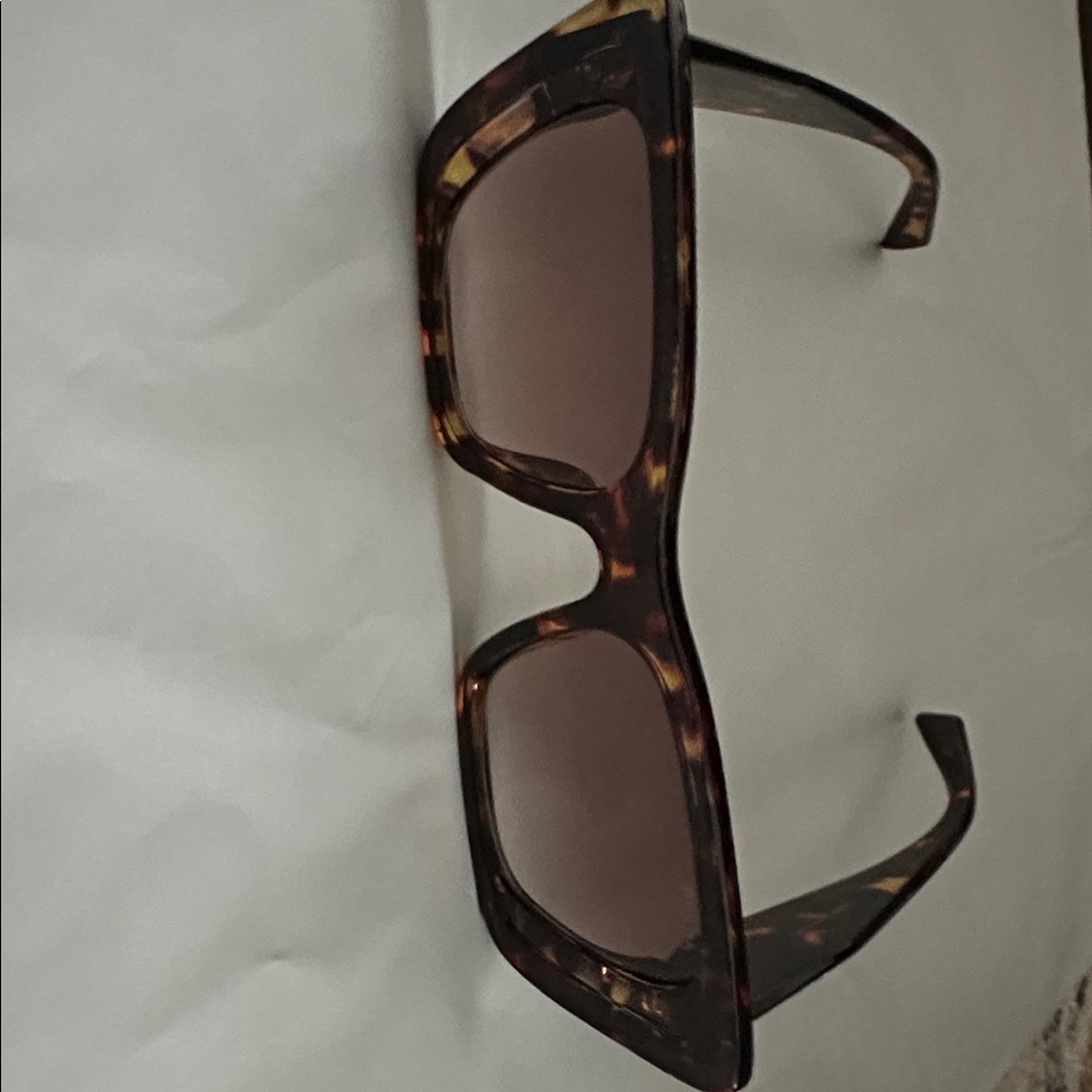 Brown Tortoise Sunglasses